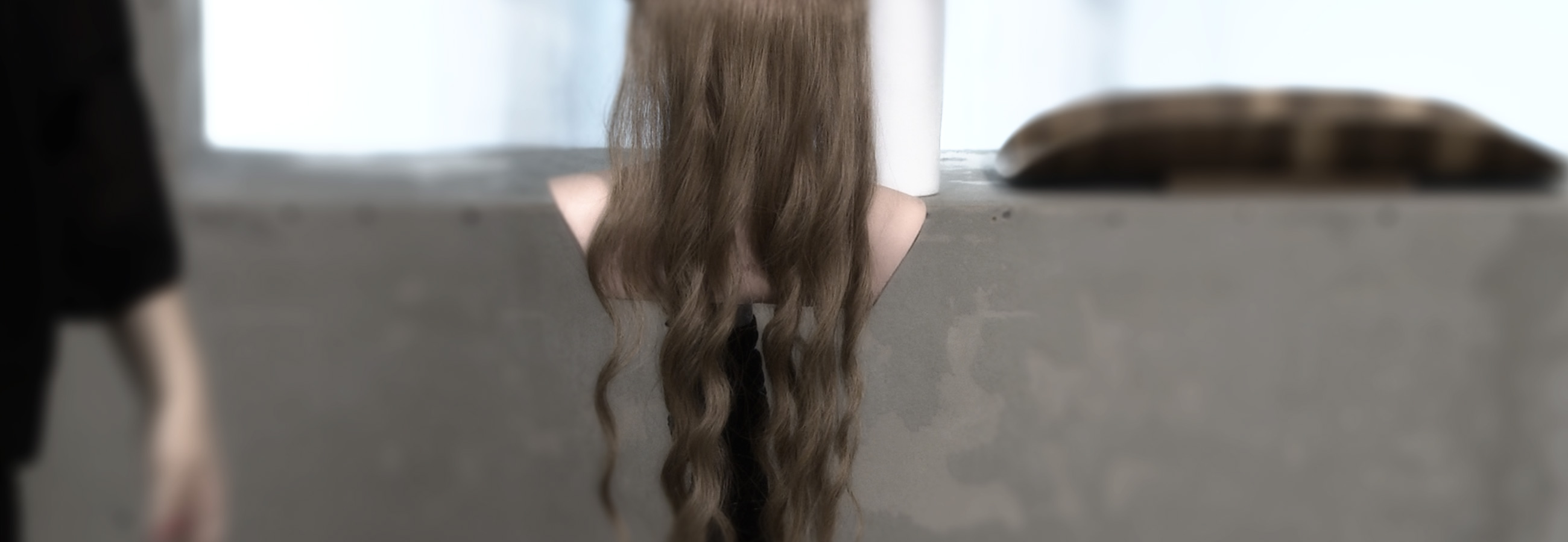 Getwistete Locken mit dem Lockenstab – Technik — Trailer